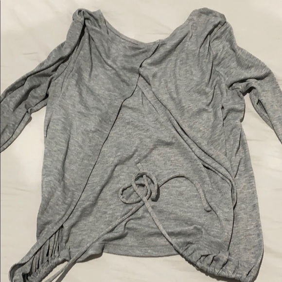 Top - Picture 2 of 3